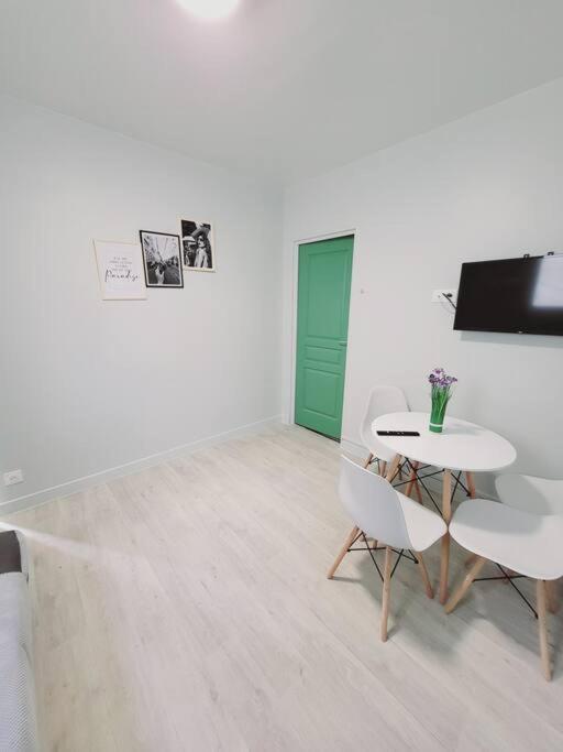Appartement Proche St Denis "Appart 3" Pierrefitte-sur-Seine Exterior photo