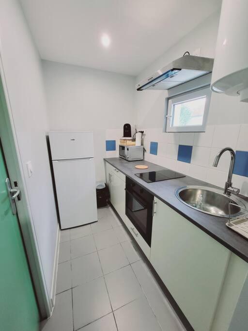 Appartement Proche St Denis "Appart 3" Pierrefitte-sur-Seine Exterior photo